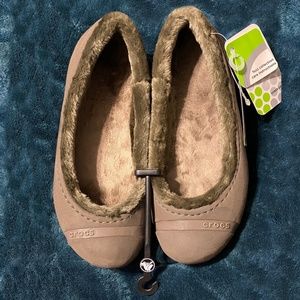 Crocs Nanook Faux Fur Lined Size 6